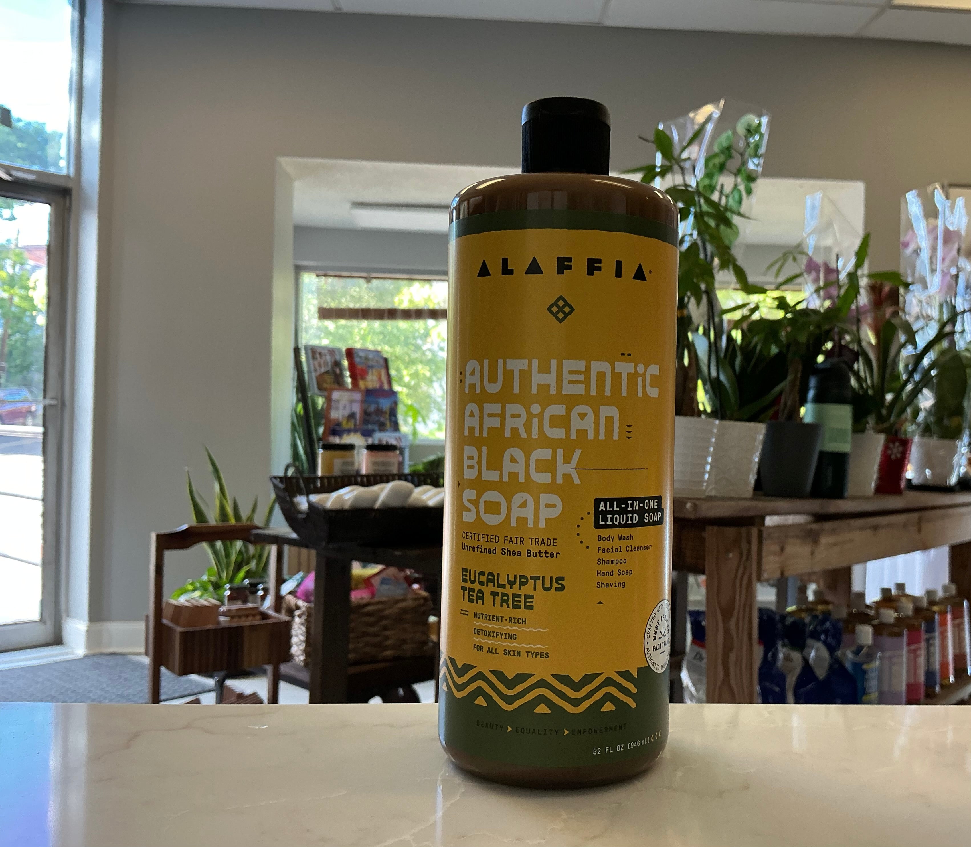 Alaffia Authentic African Black Soap (32 fl oz)